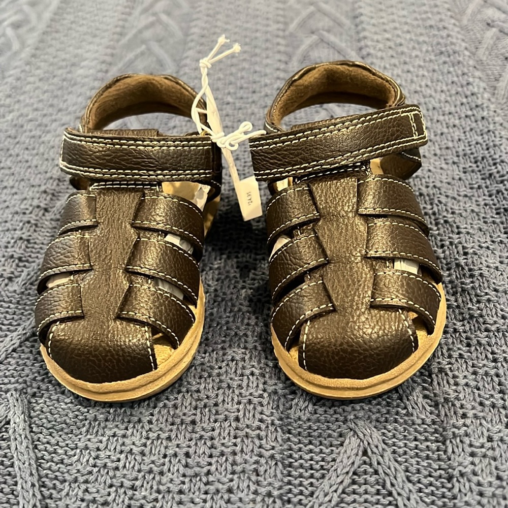 Toddler sandals Children’s place